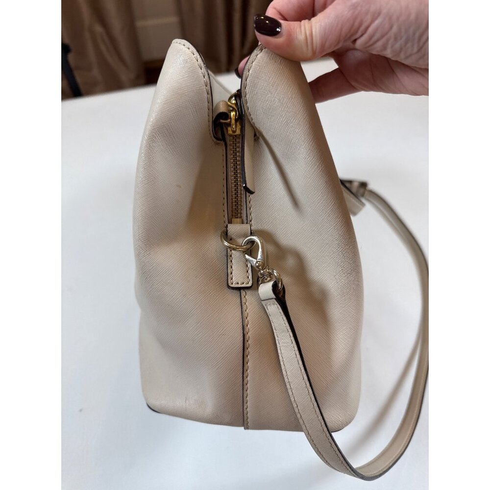 Kate Spade New York Beige Leather Crossbody Tote Handbag Gold Hardware - Picture 6 of 12